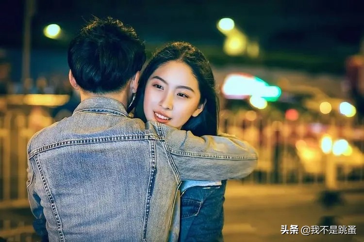 分手后怎么挽回女友五个问题,情感分手挽回