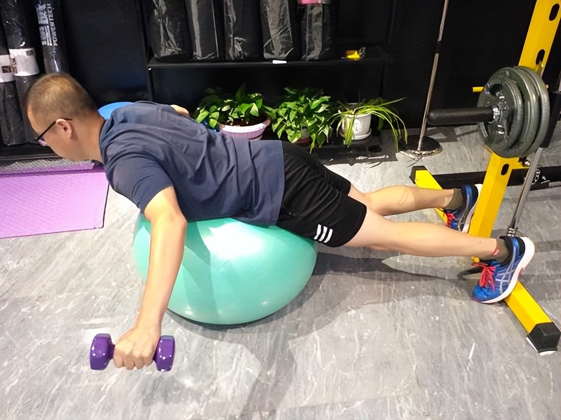 肩袖损伤保守治疗康复训练图解,肩袖损伤保守治疗后如何康复训练