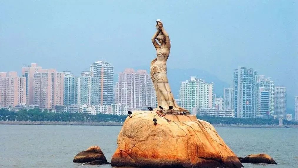 从珠海出发游港珠澳大桥,广州珠江游轮一日游