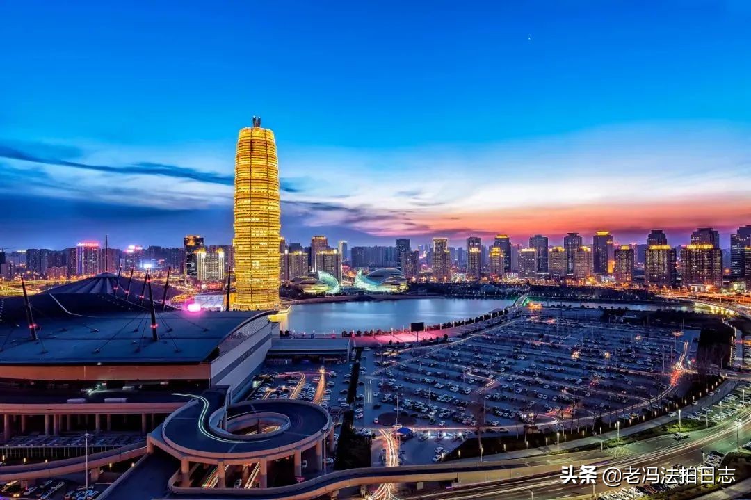 北龙湖以北的房子为什么那么贵,北龙湖一路之隔