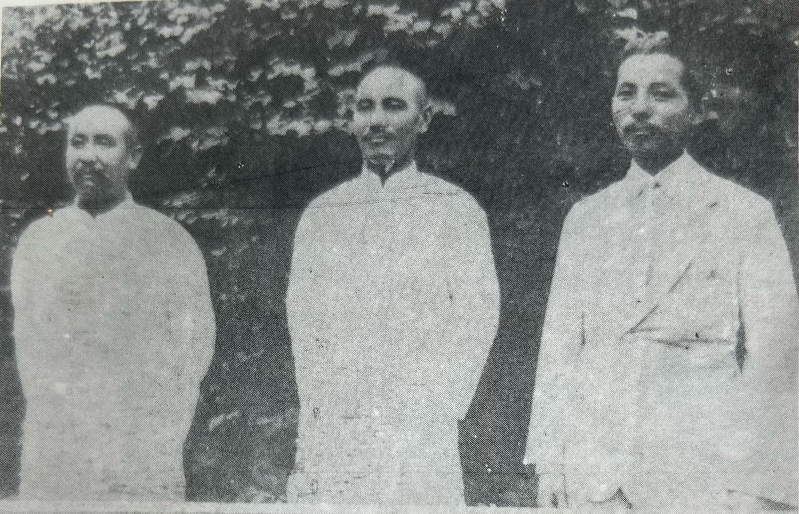 张学良在桐梓小西湖被关了几年,张学良被关在小西湖多久