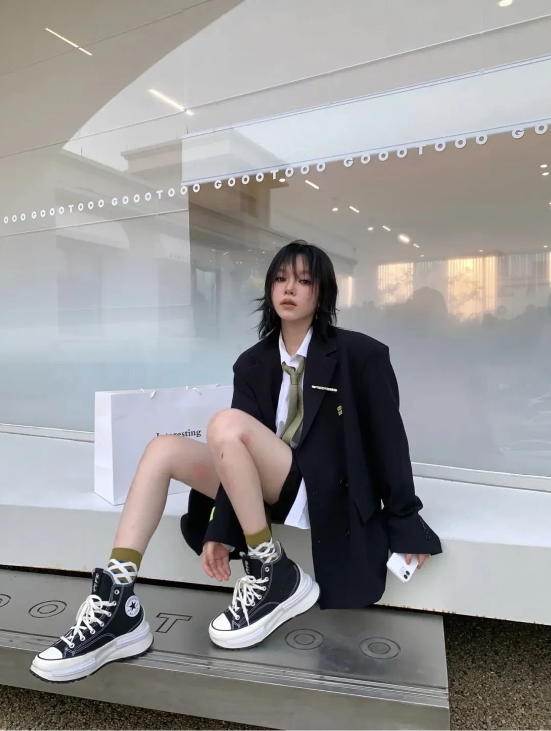 秋天第一双鞋必备款,秋天最时髦好穿的鞋这4双必买