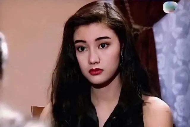 当氛围感美人遇到真美人，朱茵输多赢少，鞠婧祎章子怡暴露颜值