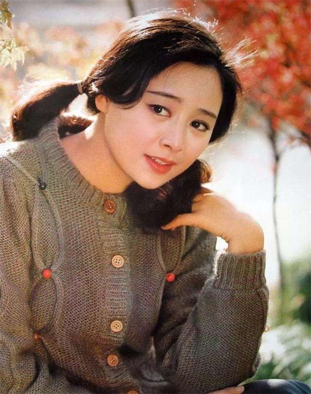 张瑜汪嘉伟合影,汪嘉伟曾和演员张瑜结婚了吗