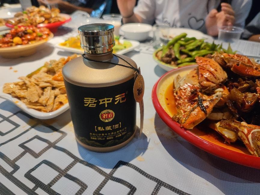 为什么酒席都是用洋河酒,江苏人请客流行什么酒