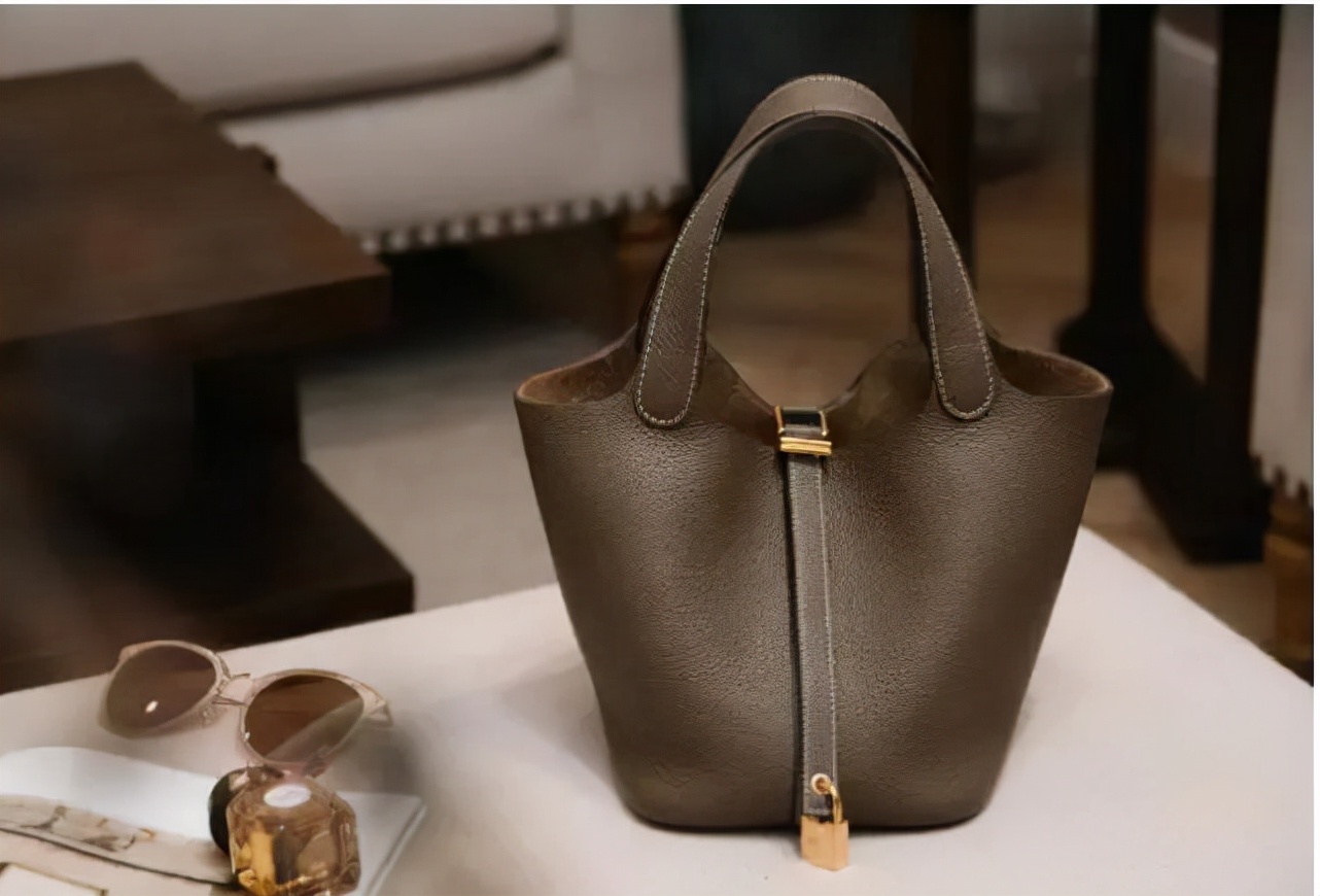 爱马仕入门级菜篮子多少钱,爱马仕菜篮子开箱视频