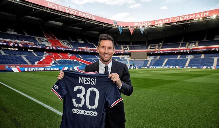 球衣销量排名梅西c罗,梅西和c罗谁的球衣卖得好