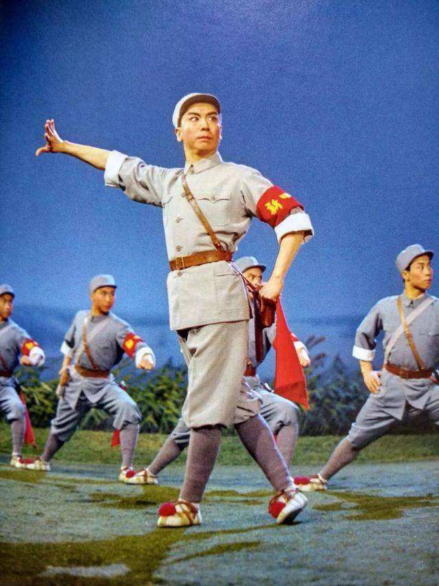 样板戏沙家浜是哪年拍的,八大样板戏沙家浜全剧