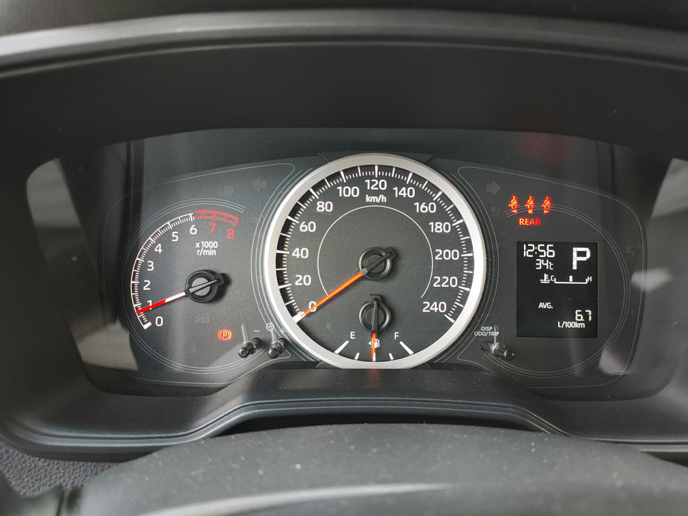 租车丰田雷凌多少钱一天,租车雷凌一天多少钱