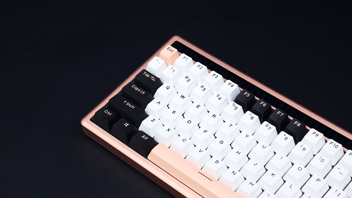 达尔优键盘a84测评,达尔优A87PRO单模机械键盘