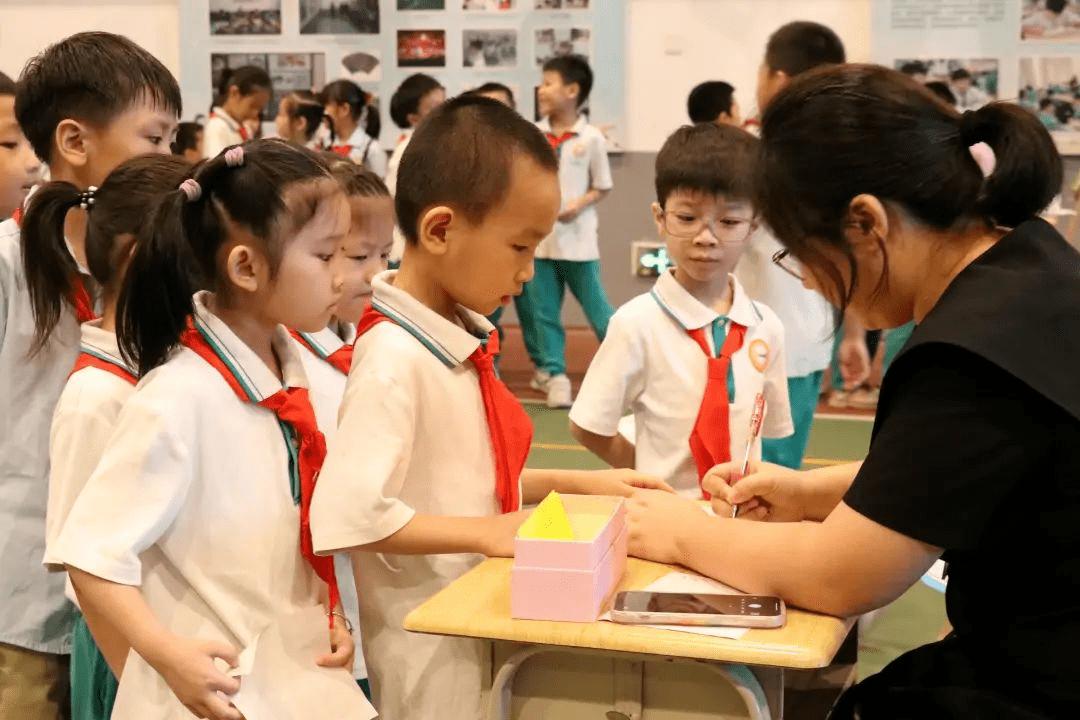 多彩期末智趣游园|“双减”之下的诺亚舟期末综合测评