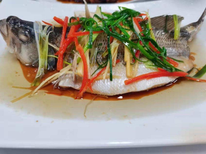 家政行业卷哭了，我花一万元也找不到保姆工作