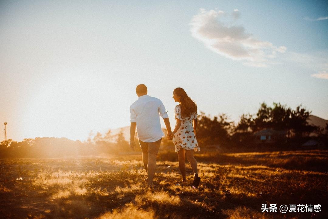 如何看待情人节男朋友不送礼物,不要介意男朋友不送礼物