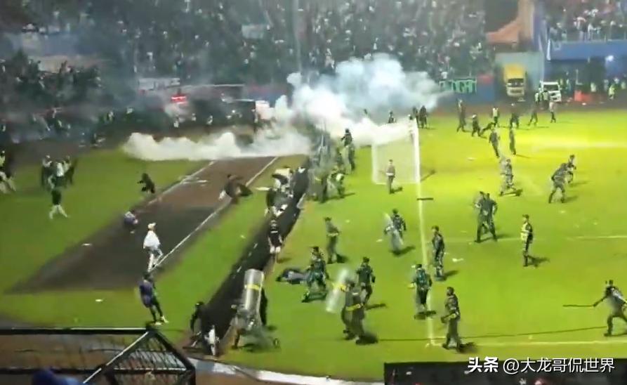 印尼球迷冲突事件致129人死亡,印尼球迷冲突致死人数下调至125人