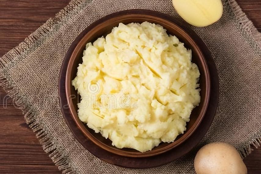 伏天常吃这几道菜夏天多吃身体好,三伏天流汗多这8种碱性菜要多吃