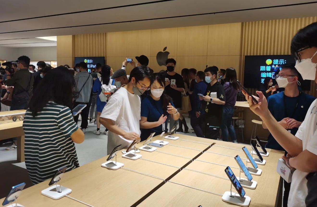 首批iphone14被黄牛炒到多少,iphone14到手能赚多少