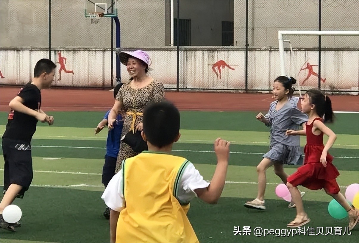 孩子别再追“娱乐文盲”了，看看励志“梅西们”，青少年这样追光