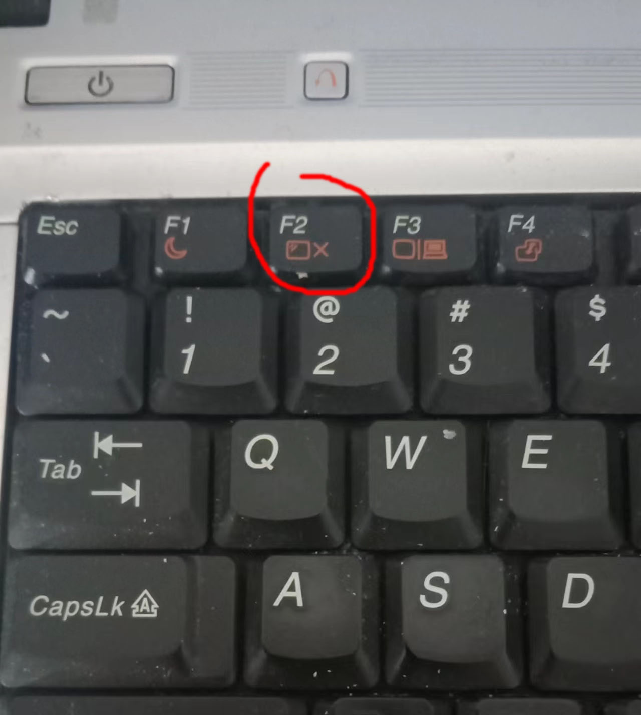 怎样在bios里更改启动盘,如何在bios中修改硬盘模式