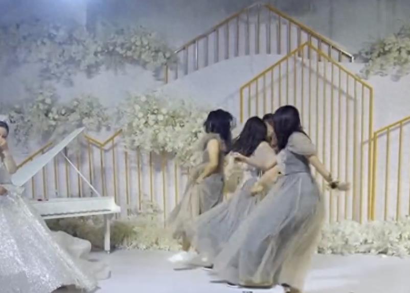 最高端大气上档次的婚车,超级豪华的婚车价格多少