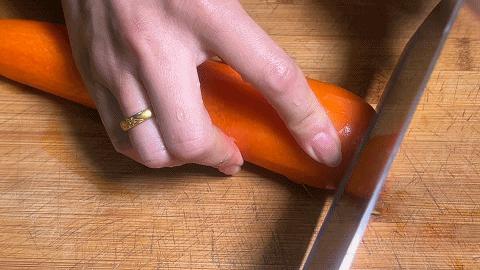 清炒萝卜丝胡萝卜的家常做法,清炒胡萝卜丝的做法大全家常窍门