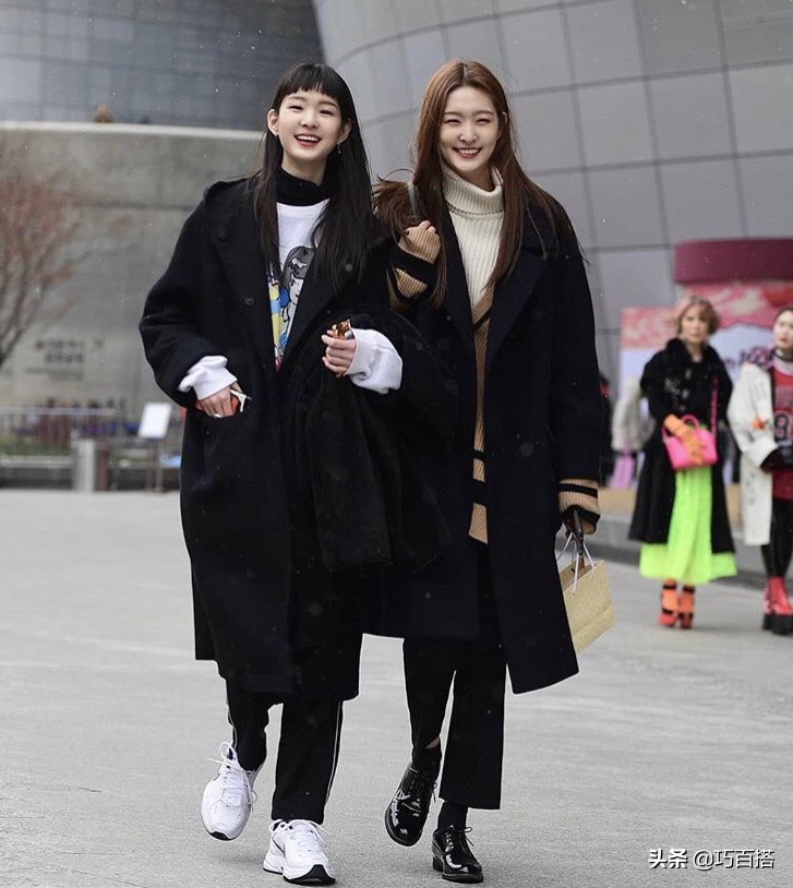 韩国穿搭街拍秋冬小个子,韩国街头穿衣搭配冬季街拍