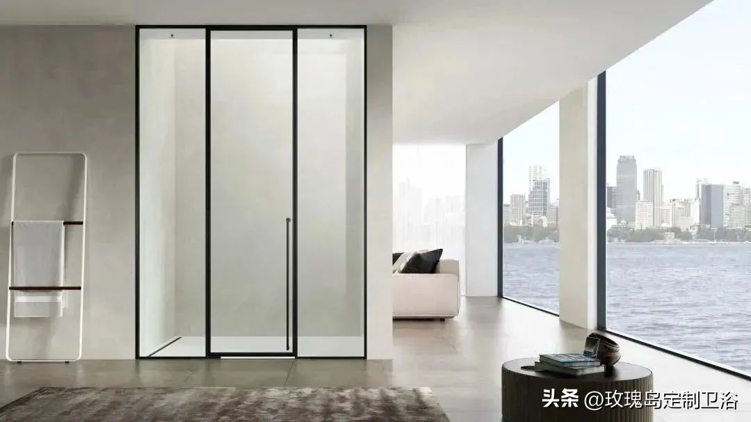 玫瑰岛t型淋浴房实景图,德润淋浴房与玫瑰岛淋浴房