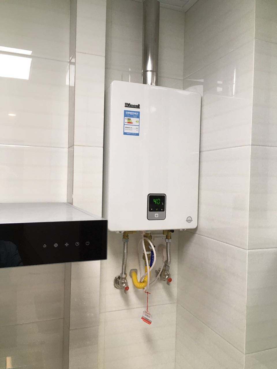 燃气热水器防止中毒,燃气热水器在卫生间危险吗