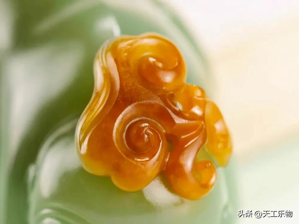 析木河磨玉与黄白河磨玉哪个好,析木河磨玉对比