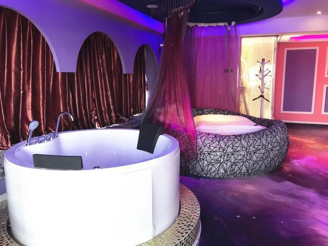 轻奢主题酒店装修,小主题酒店装修