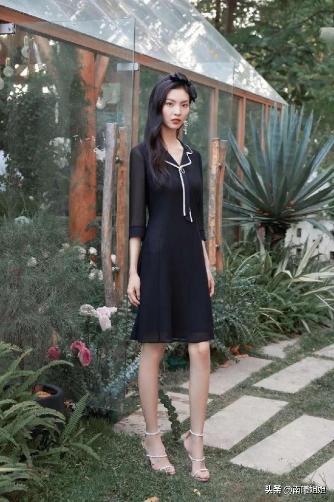 小个子不管穿什么裙子，尽量避开这3个“长度”，免得显矮又显胖