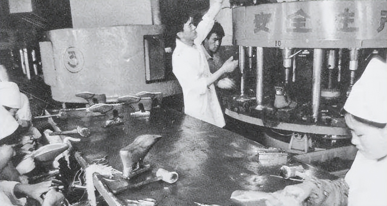 十三香王守义艰辛的创业历程,王守义十三香创业历程