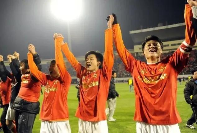 重温经典赛事足球,重温经典鲁能06年夺冠