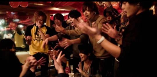 日本原创牛郎在网络上疯传,我却看到了两性之间最残酷的真相