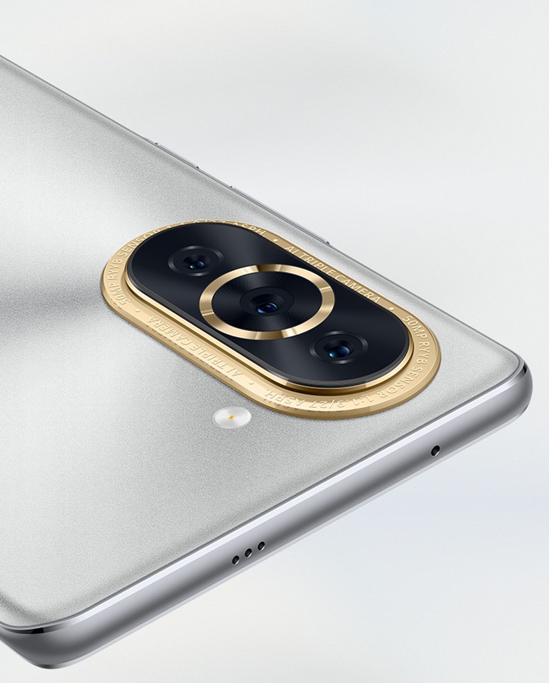 华为手机2500元左右哪一款比较好,2500左右华为手机打游戏最好的