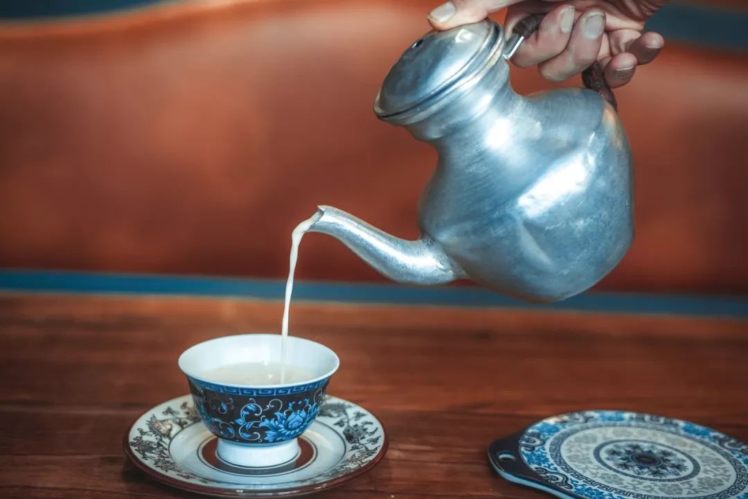 蒙古砖茶和西藏砖茶,为什么叫黑砖茶