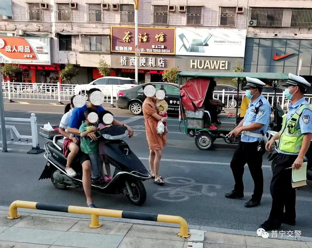 交警查电动车超员,普宁电动车超员处罚一人