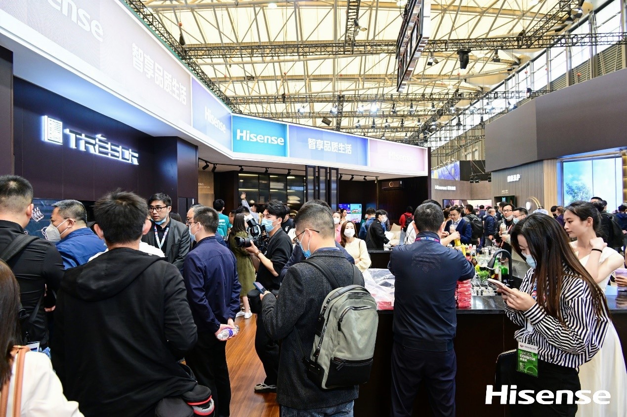 awe2024海信璀璨现场图片,awe2023海信电视