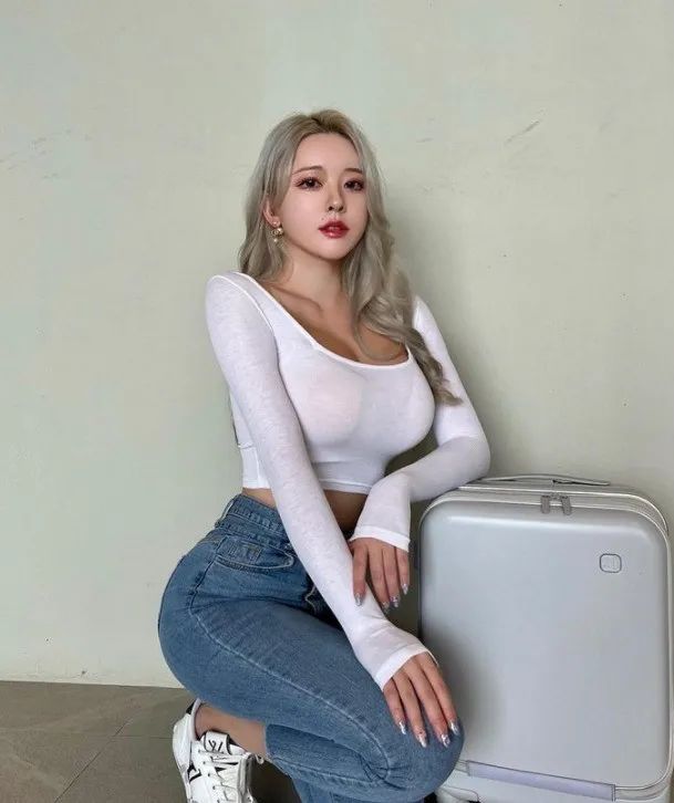 适合美人鱼的发色,女明星美人鱼发色