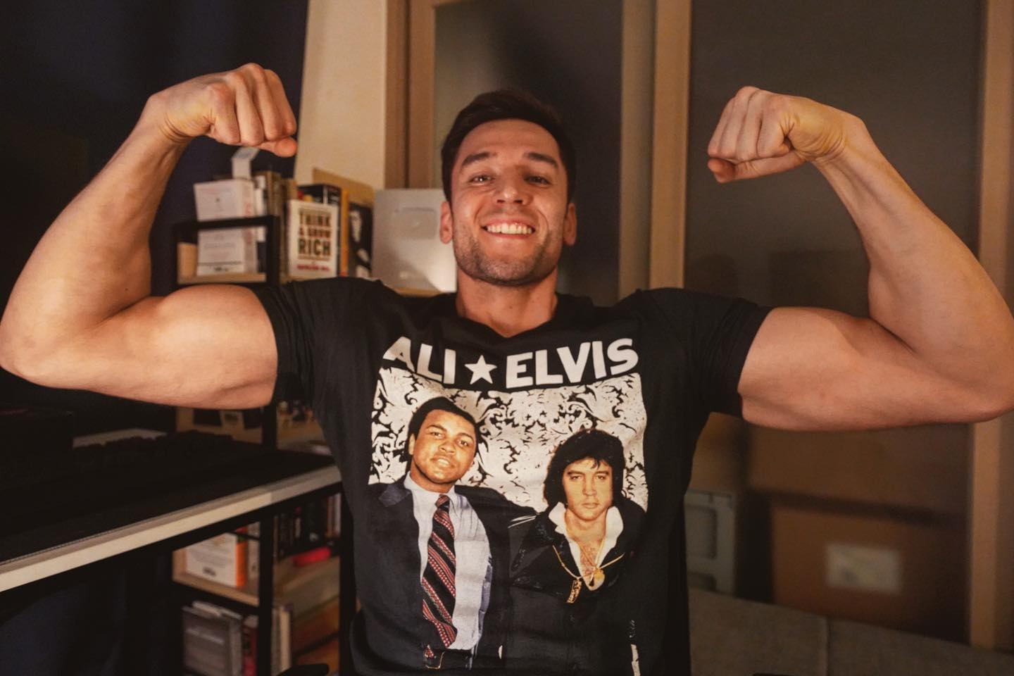 韩国双开门男神订婚了，高富帅正式封盘！