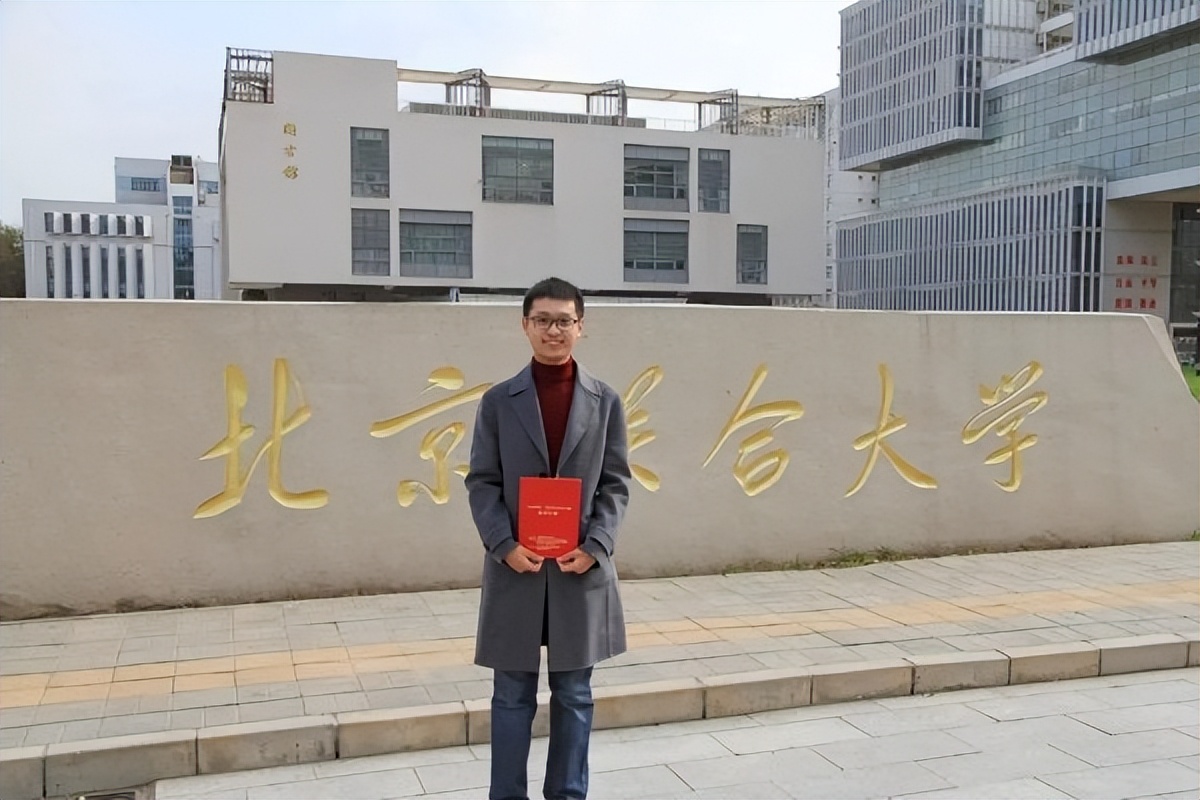 这群北京青年“火”了！登上央视、留学世界名校、勇夺全国冠军，来自同所大学