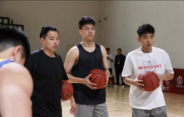 徐杰30+12张昊36+10！广州体院119-93天津体院