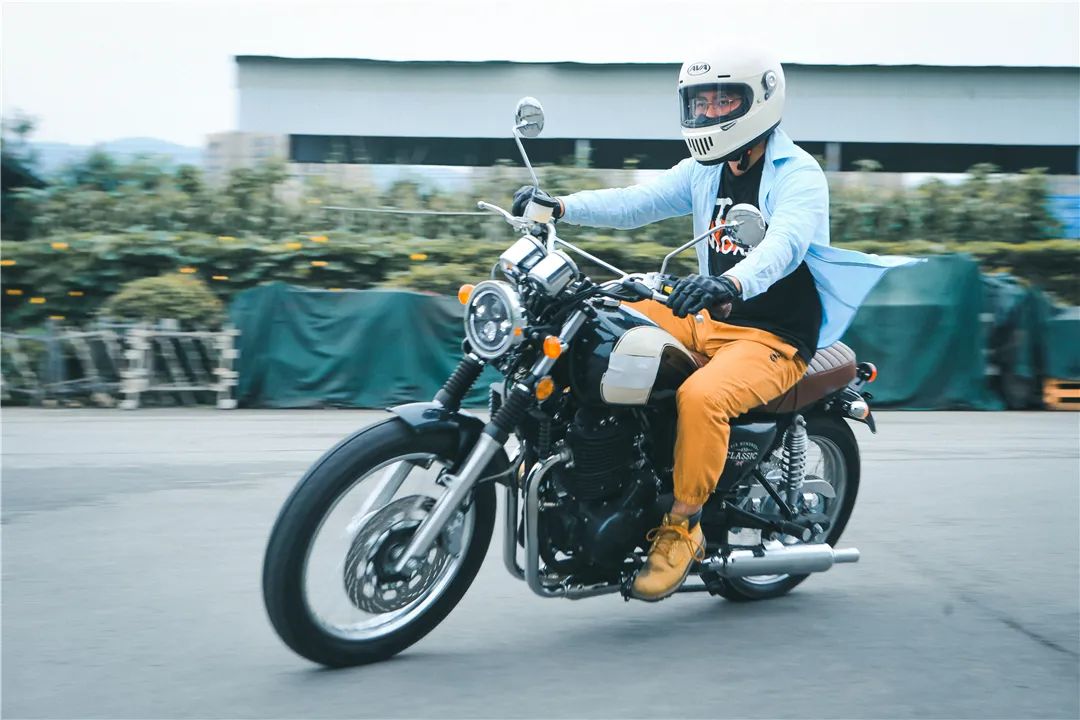 最大功率225kw,最大功率125发动机