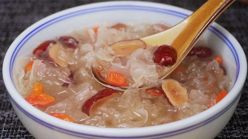 润肺咳嗽喝什么汤最好,咳嗽煮什么汤吃止咳润肺