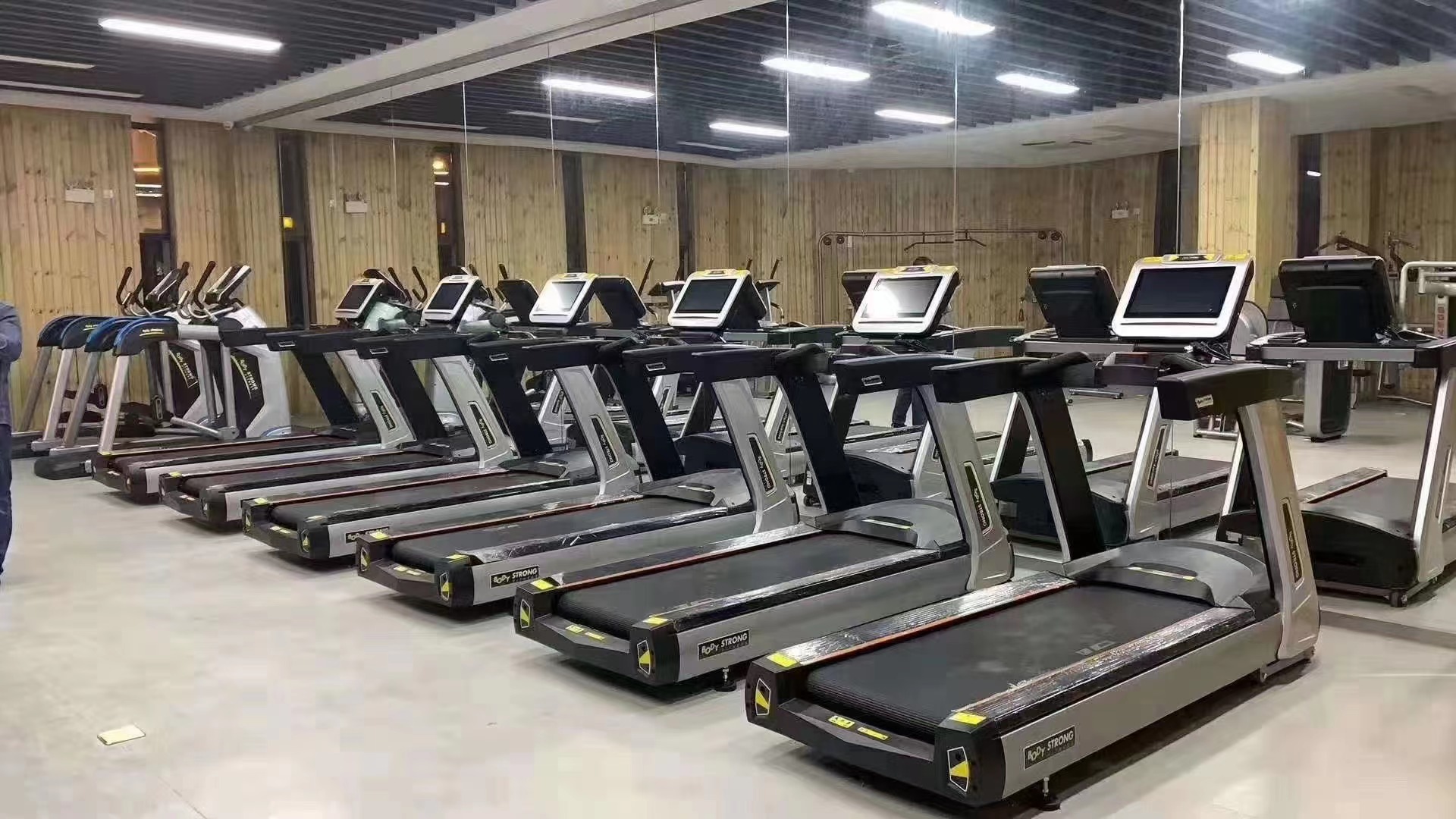 宝德龙健身器材专利,宝德龙906b