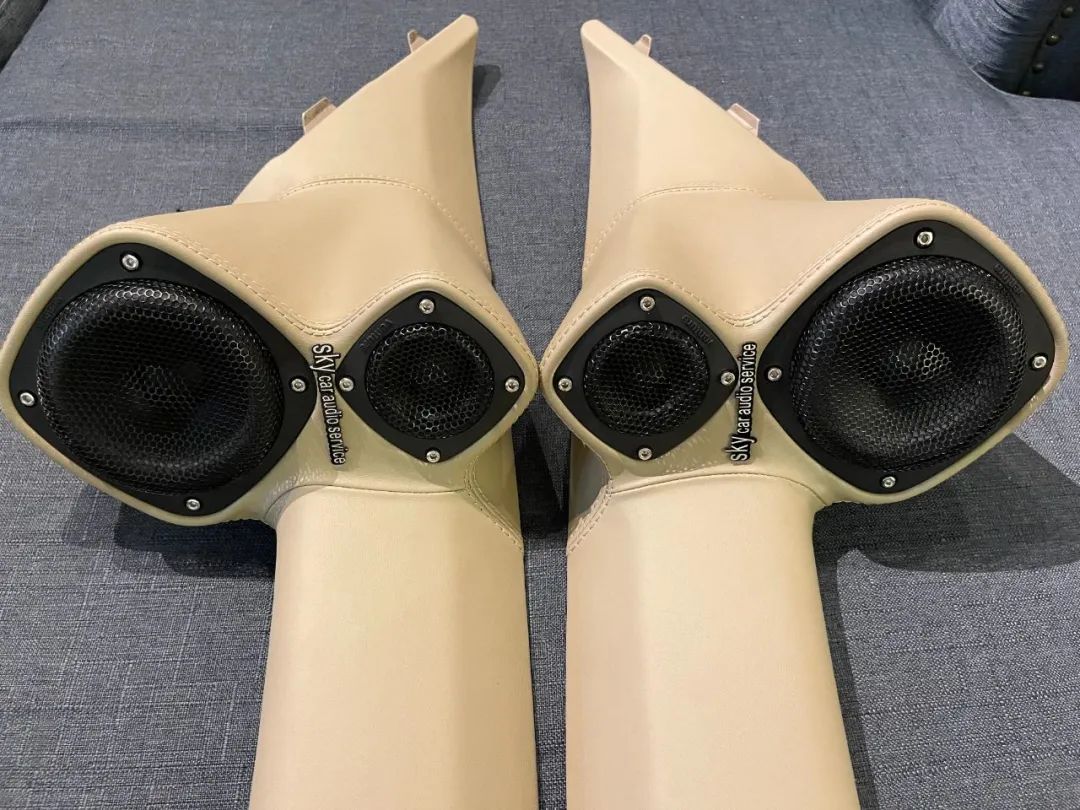 丰田汉兰达改装全车音响加低音炮,丰田汉兰达音响改装