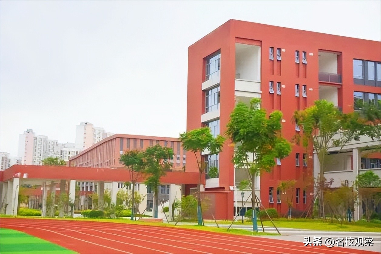 榜上有名！双流中学荣获“引领型”一级示范性普通高中称号