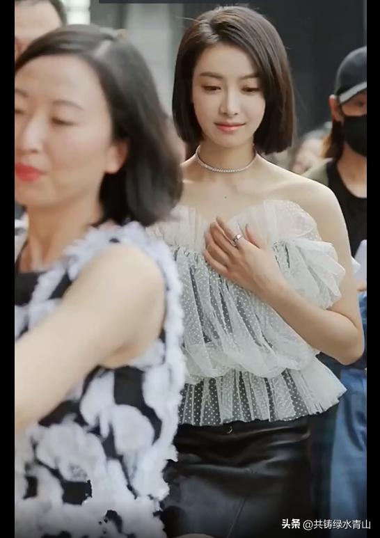 领导新春慰问一线员工,领导慰问一线女职工