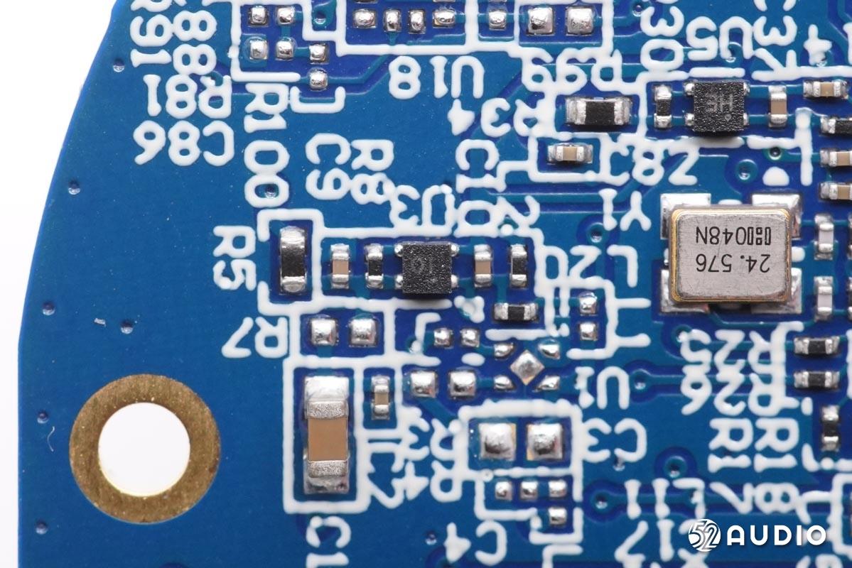 飞利浦耳机fideliol3对比索尼,飞利浦fideliot1