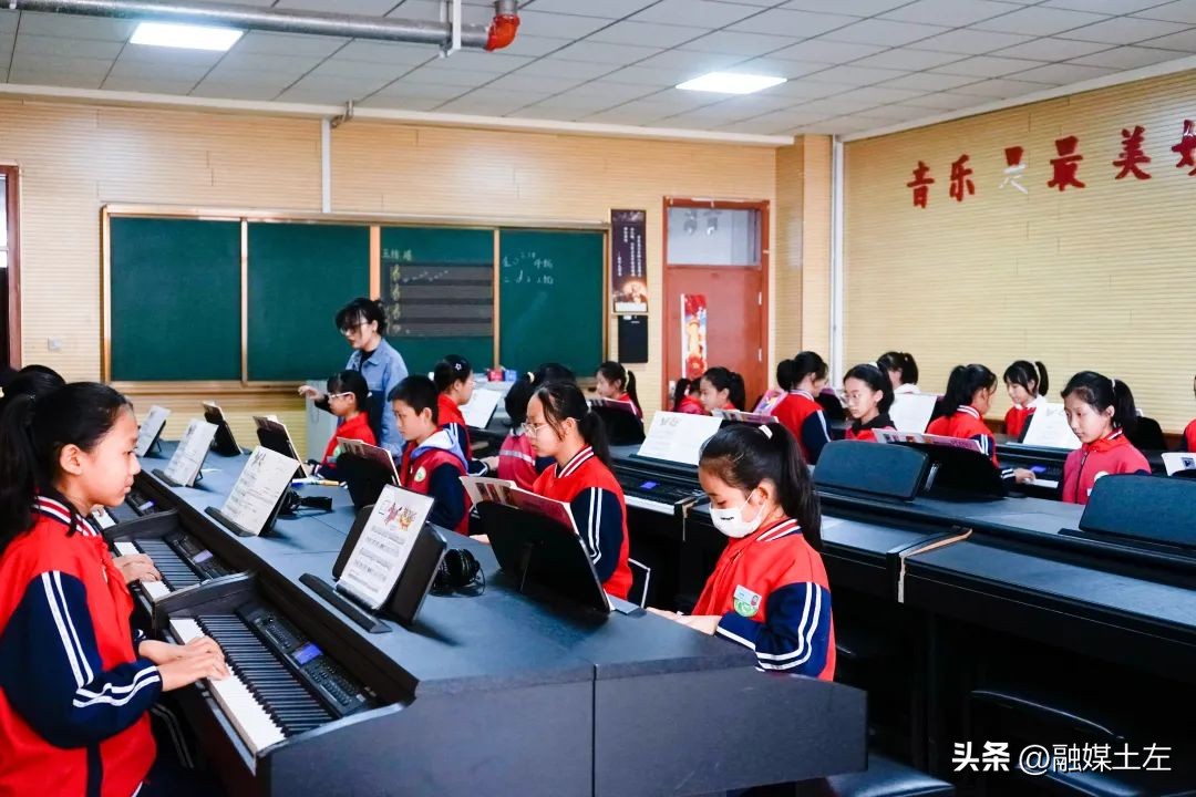 多彩校园生活活动,学校社团活动掠影