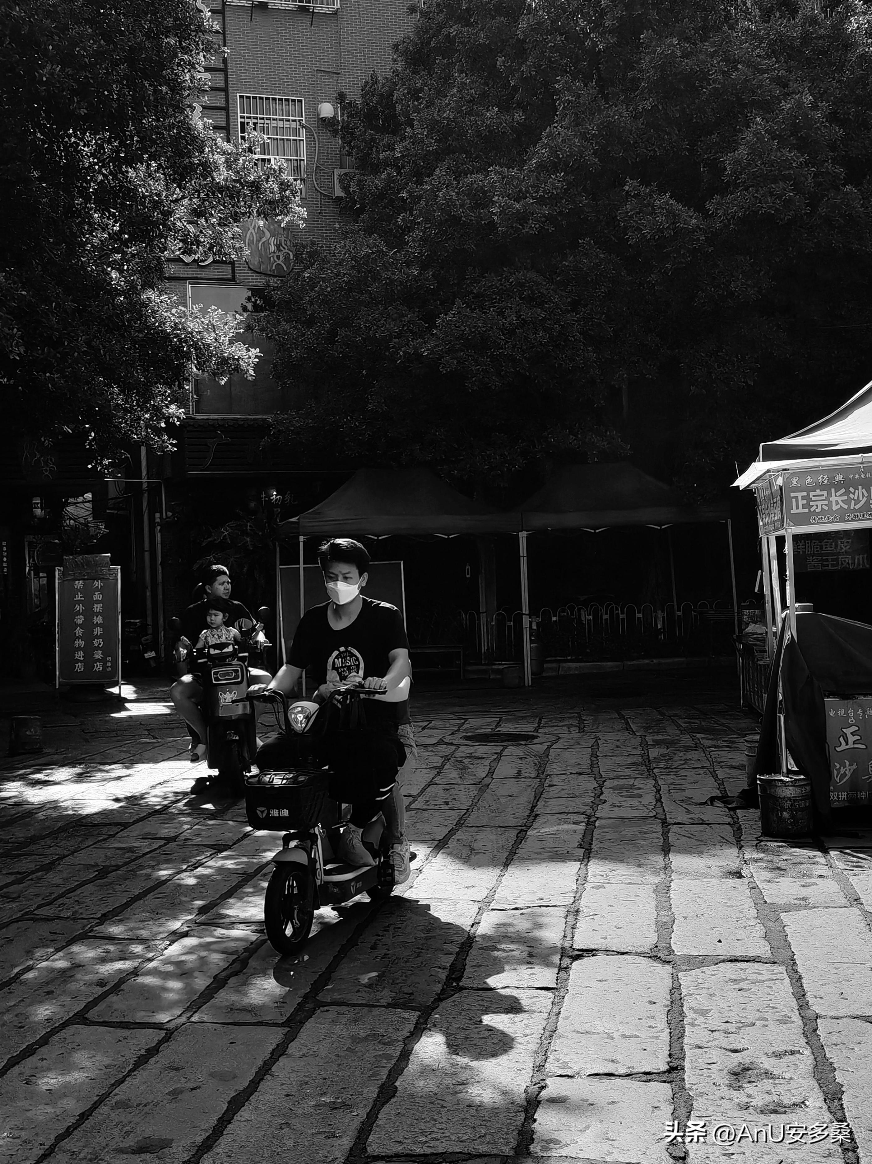 荣耀magic4流金测评,2022年买荣耀magic4值得吗